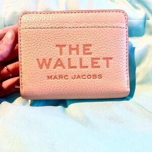 Marc Jacobs Leather Compact The Wallet